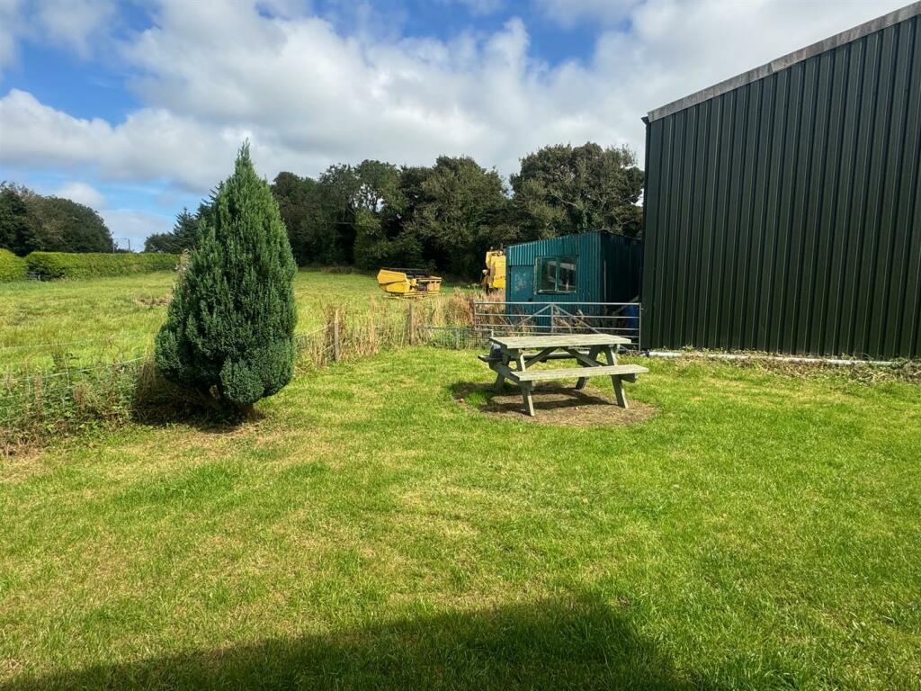 Additional property image - St. Asaph Road, Lloc