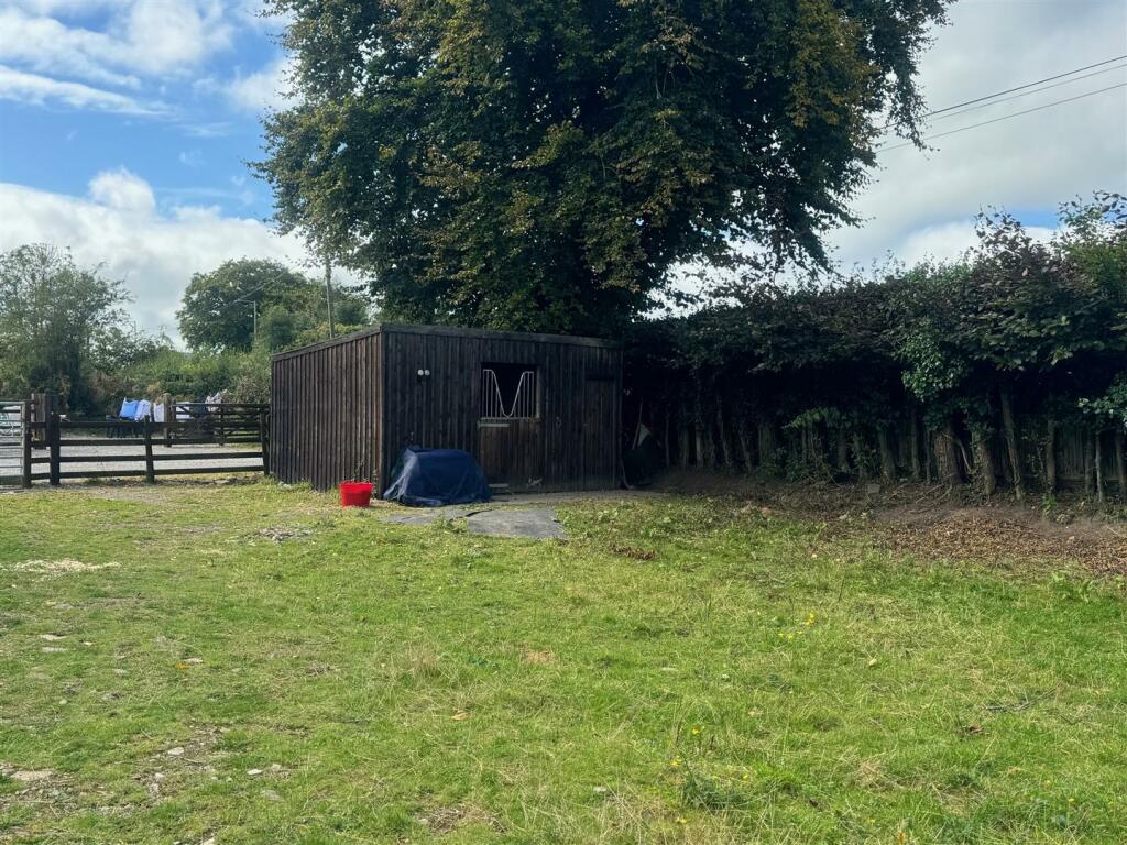 Additional property image - St. Asaph Road, Lloc