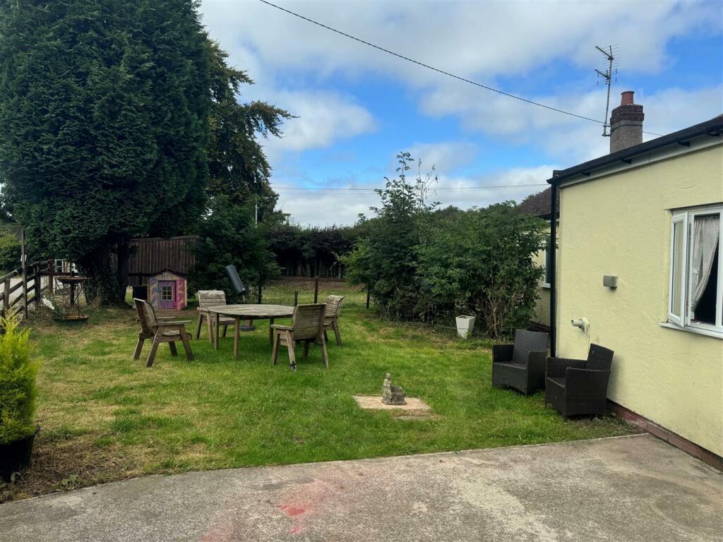Additional property image - St. Asaph Road, Lloc