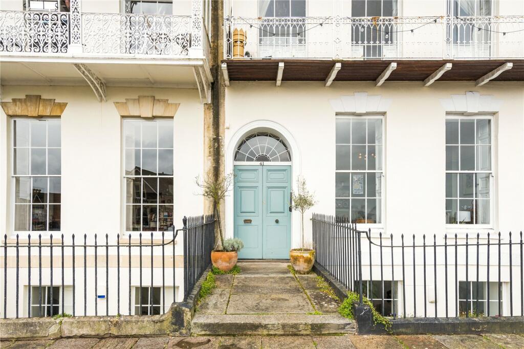 Additional property image - Royal York Crescent, Clifton, Bristol, BS8