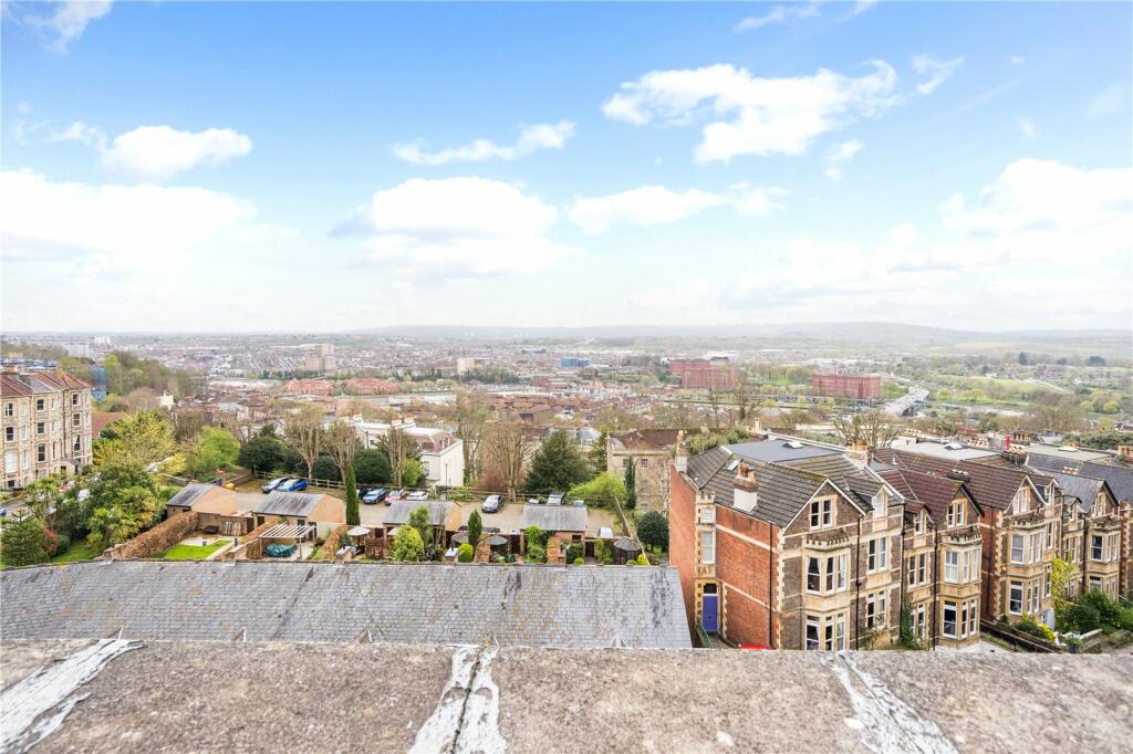 Additional property image - Royal York Crescent, Clifton, Bristol, BS8