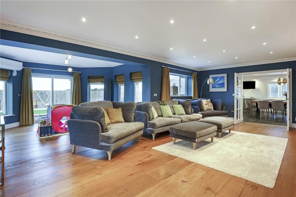 Additional property image - Lower Strode Road, Clevedon, Somerset, BS21