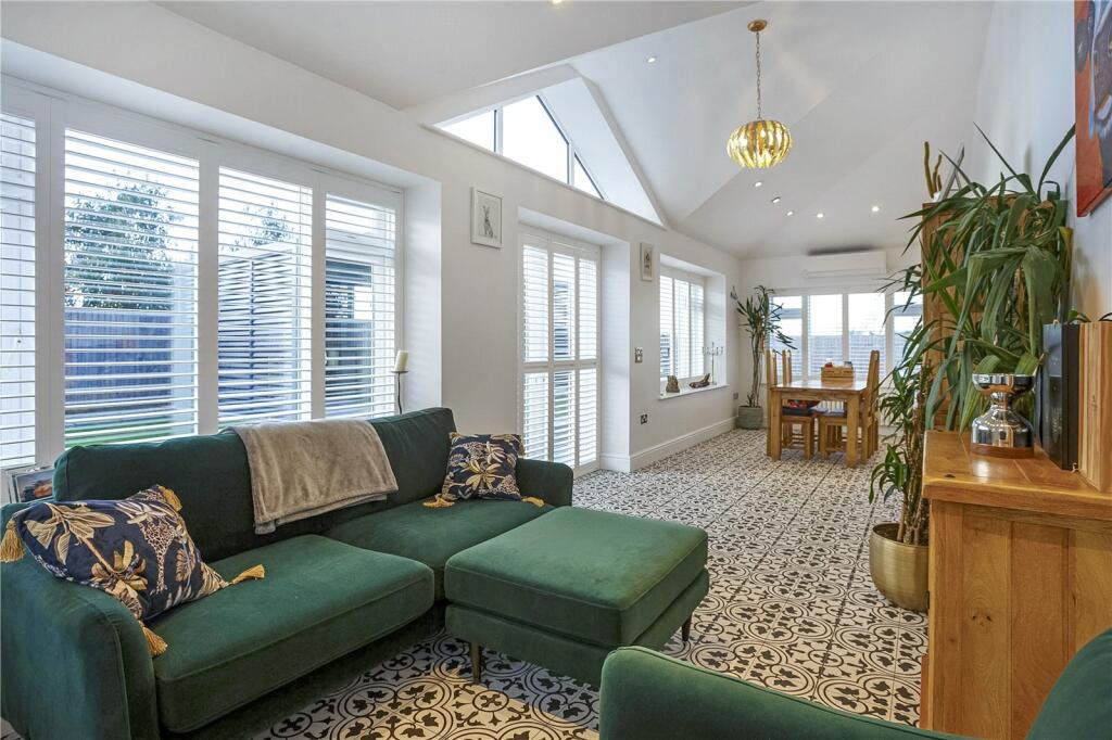 Additional property image - Lower Strode Road, Clevedon, Somerset, BS21