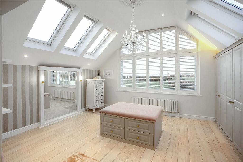 Additional property image - Lower Strode Road, Clevedon, Somerset, BS21