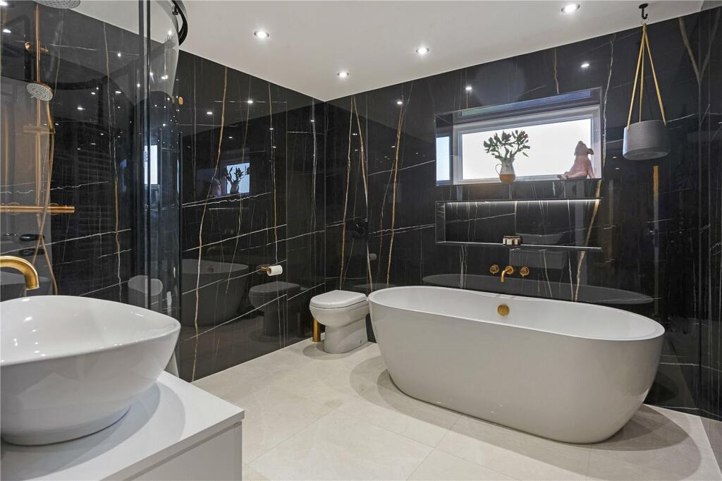 Additional property image - Lower Strode Road, Clevedon, Somerset, BS21