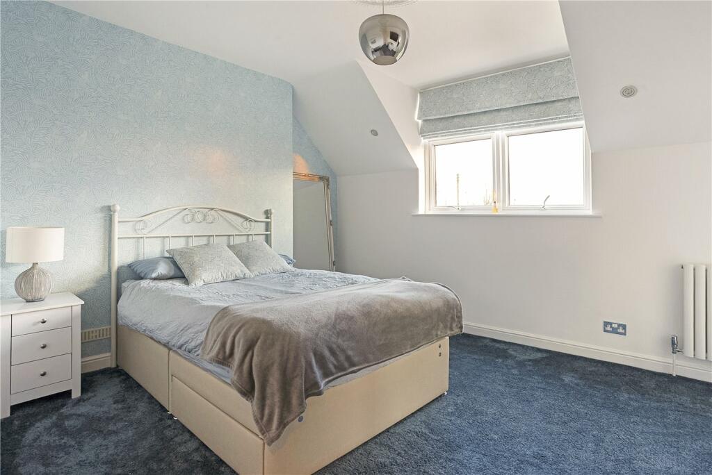 Additional property image - Lower Strode Road, Clevedon, Somerset, BS21