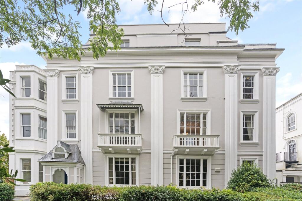 Main image of property: Oakfield Road, Clifton, Bristol, BS8