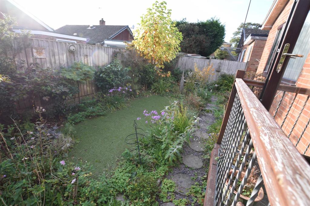 2 bedroom detached bungalow for sale in Birmingham Road, Allesley