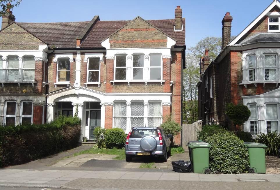 Main image of property: Canadian Avenue, London, SE6