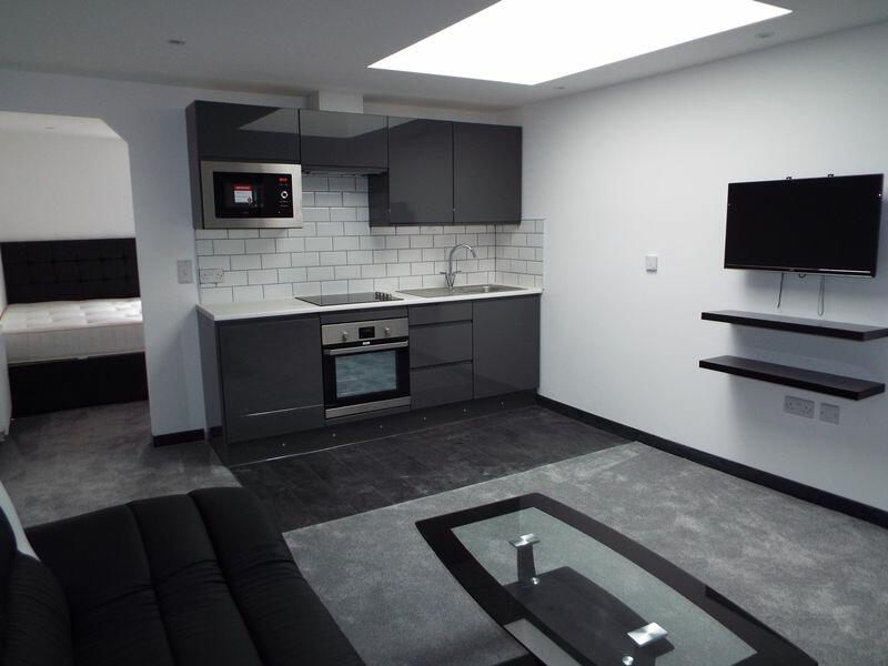 Additional property image - RS Apartments, Lindon House, Heeley Road, Birmingham, B29 6EN