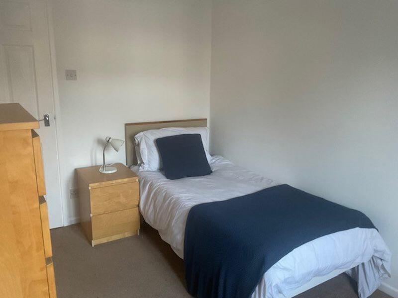 Additional property image - Two bedroom first floor maisonette with car parking, Redwood Road, Kings Norton, B30 1AD