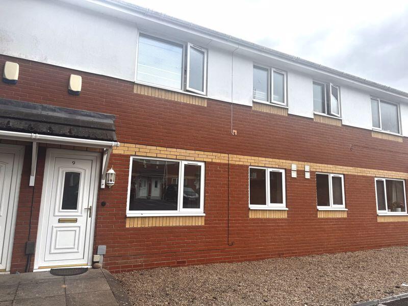 Main image of property: Hawthorn Drive, Selly Oak, Birmingham, B29 5BZ