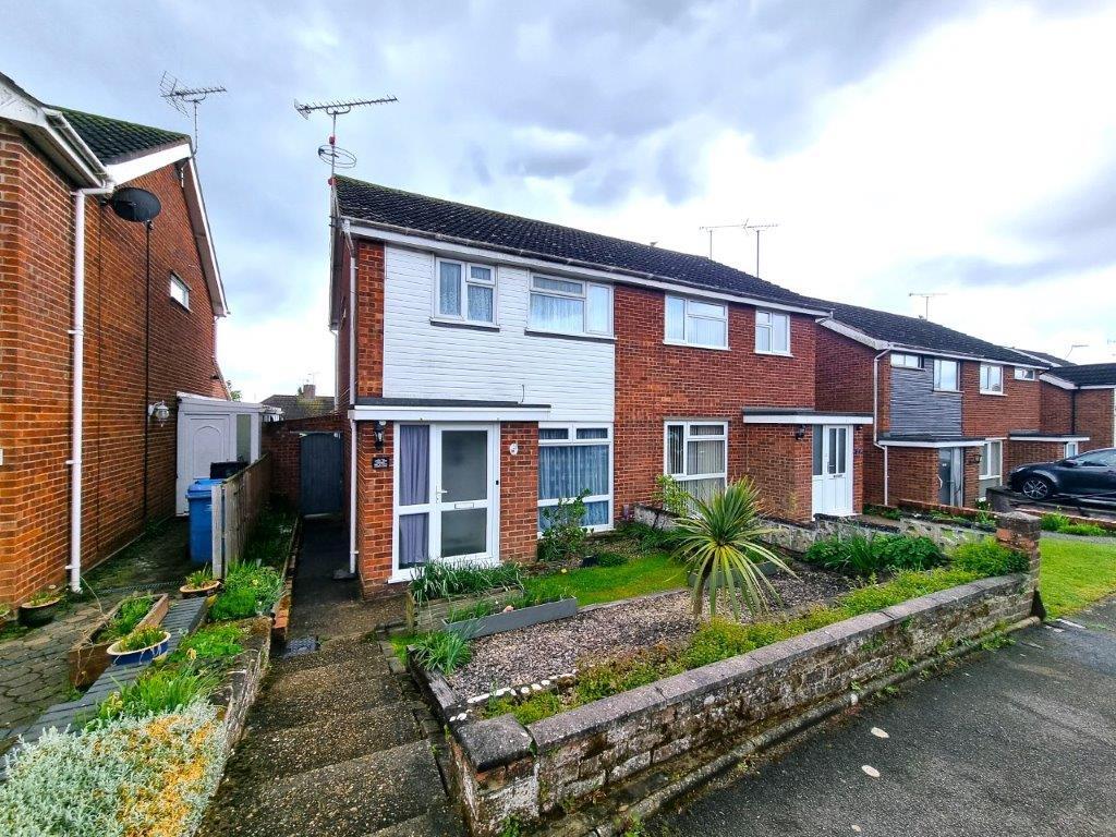 Main image of property: Chatsworth Crescent, Ipswich, IP2