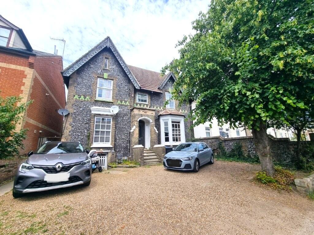 Main image of property: London Road, Ipswich, IP1