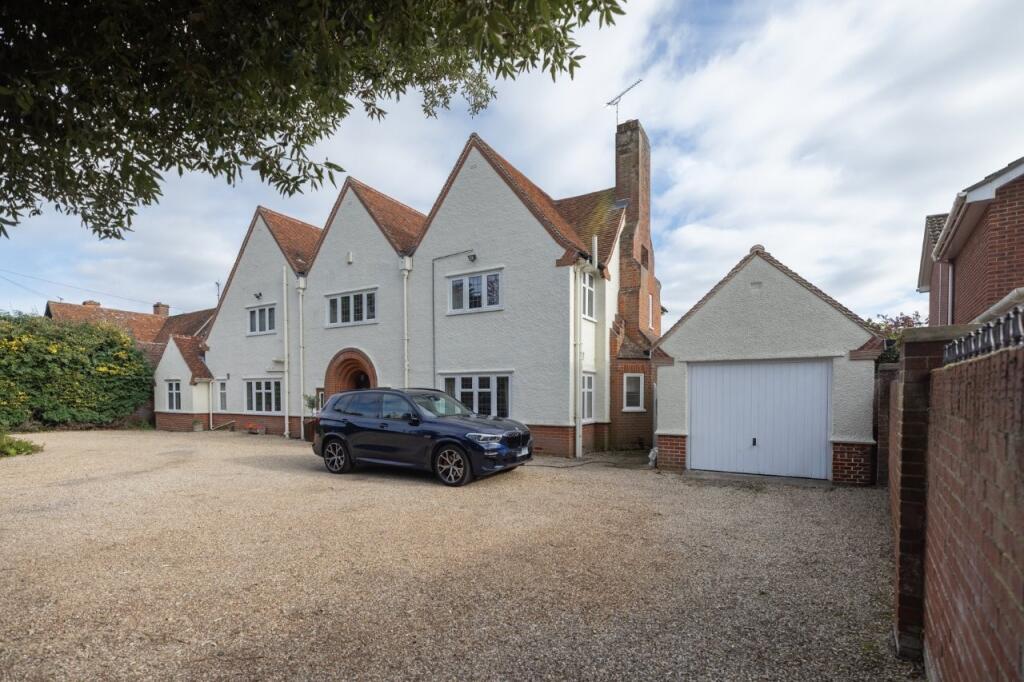 Main image of property: Rushmere Road, Ipswich, IP4