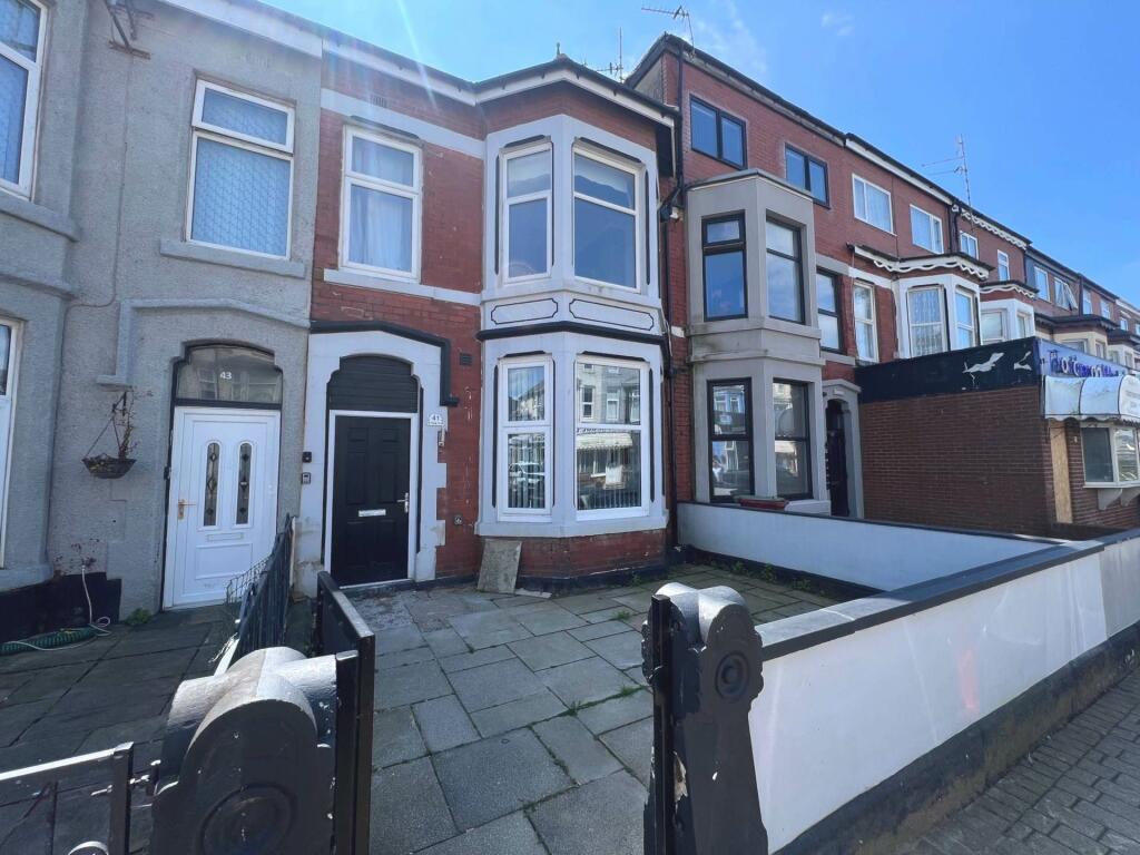 1 bedroom flat for sale in St Chads Road, Blackpool, FY1 6BP, FY1