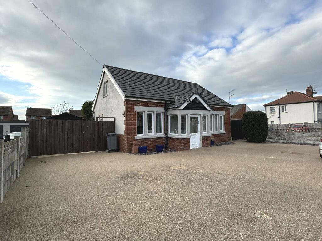 Main image of property: Common Edge Road, Blackpool, FY4 5DJ