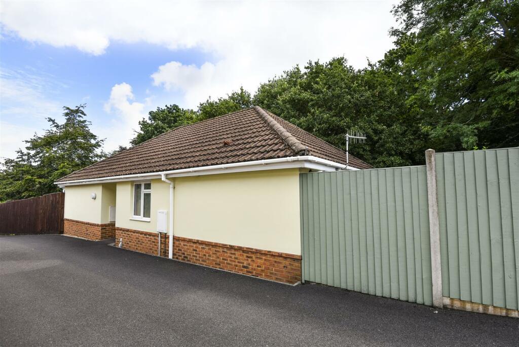 3 bedroom bungalow for sale in Wimborne Road, Bear Cross, Bournemouth