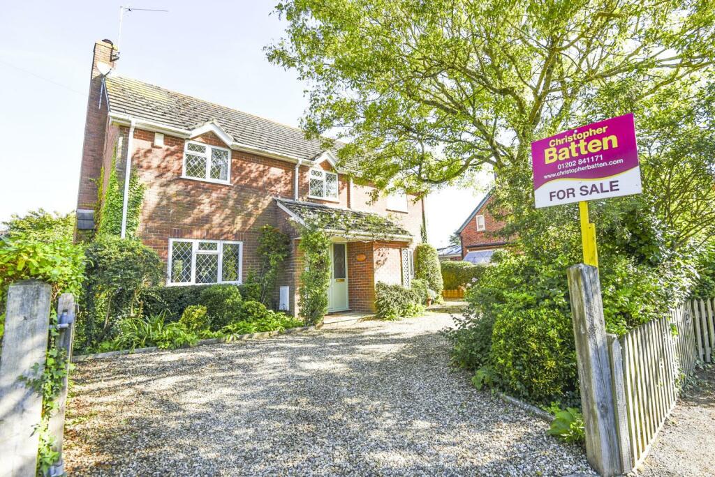 4 bedroom detached house for sale in Back Lane, Sturminster Marshall
