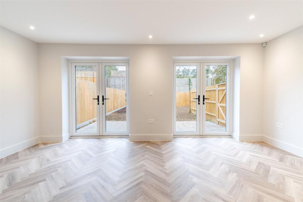 Additional property image - Rowlands Hill, Wimborne, Dorset, BH21
