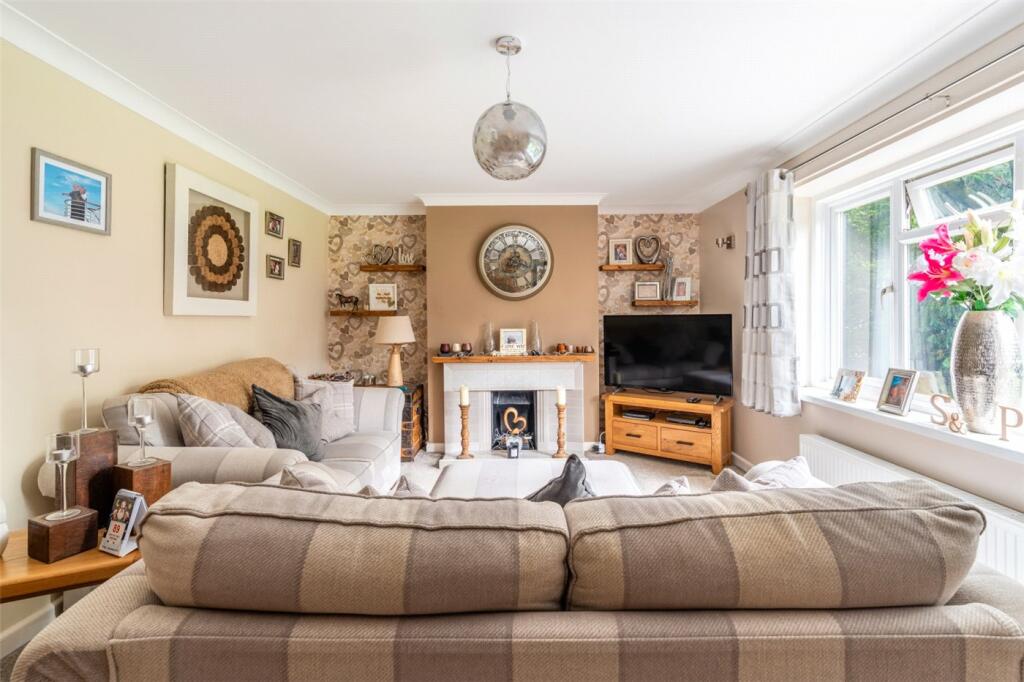 Additional property image - Redcotts Lane, Wimborne, Dorset, BH21