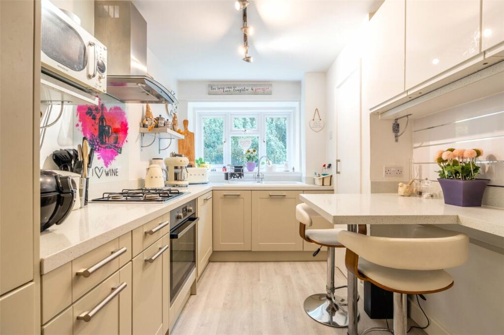 Additional property image - Redcotts Lane, Wimborne, Dorset, BH21