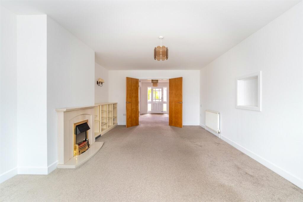 Additional property image - Boundary Drive, Wimborne, Dorset, BH21