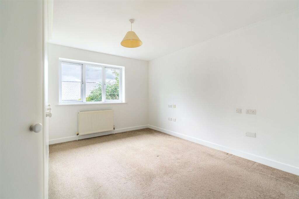 Additional property image - Boundary Drive, Wimborne, Dorset, BH21