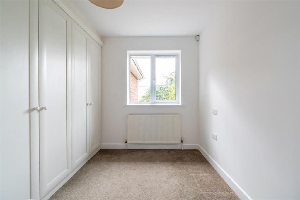 Additional property image - Boundary Drive, Wimborne, Dorset, BH21
