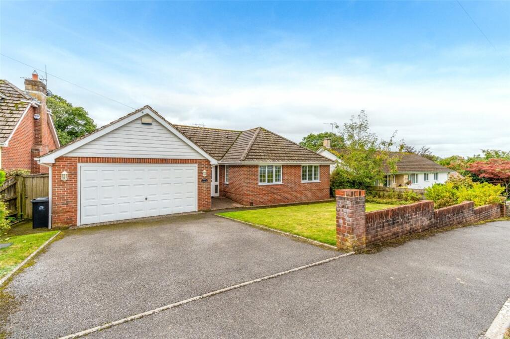 Additional property image - Boundary Drive, Wimborne, Dorset, BH21