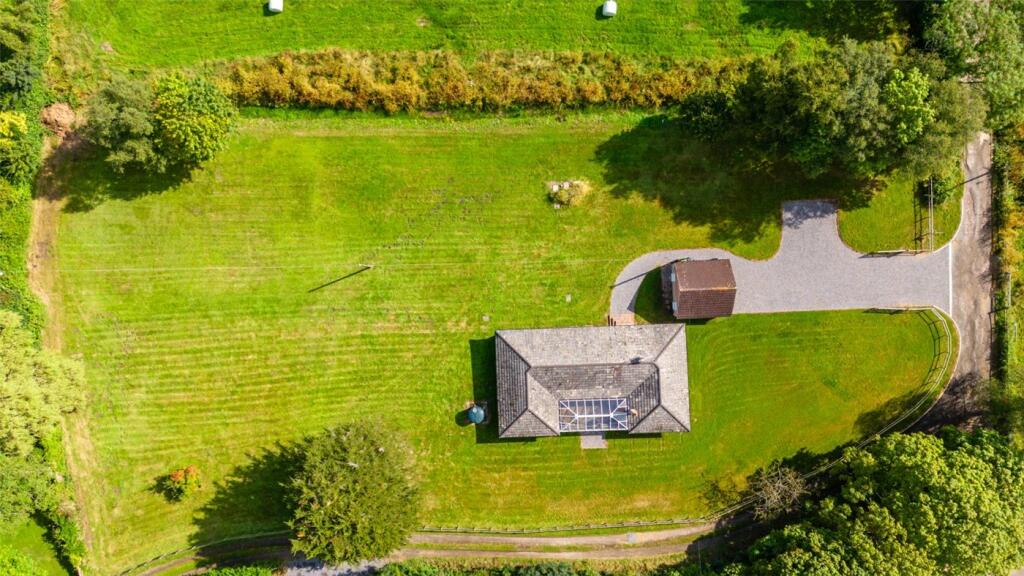 Additional property image - Chapel Lane, Mannington, Wimborne, Dorset, BH21