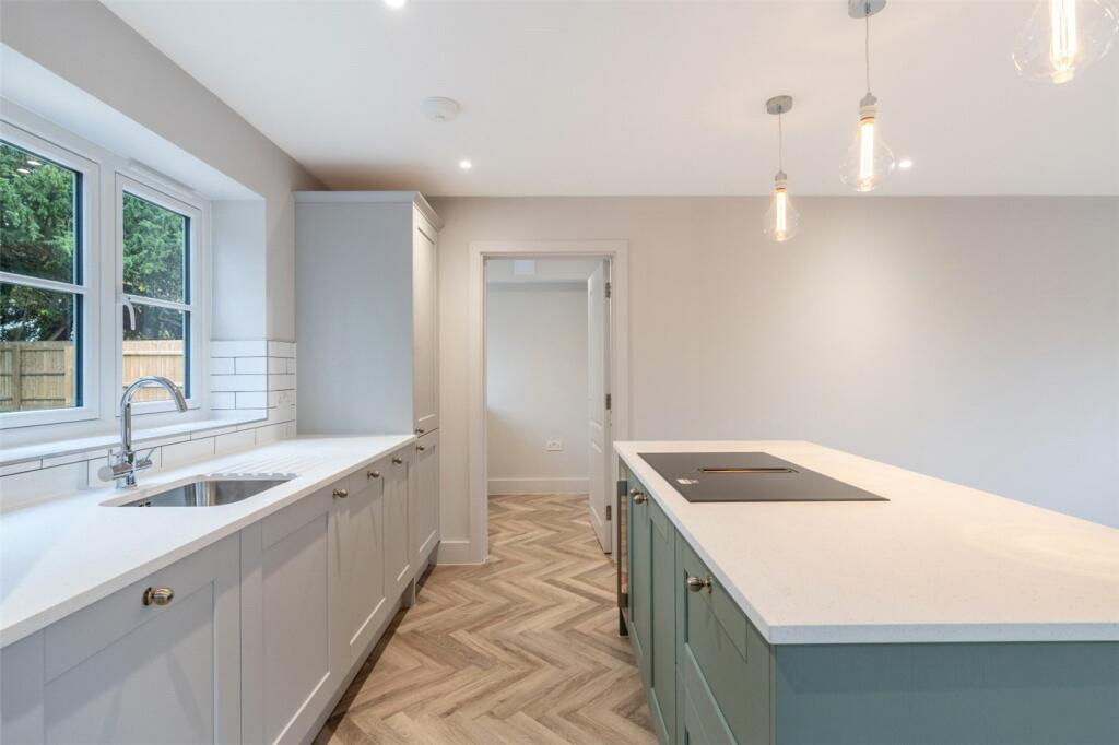 Additional property image - Rowlands Hill, Wimborne, Dorset, BH21