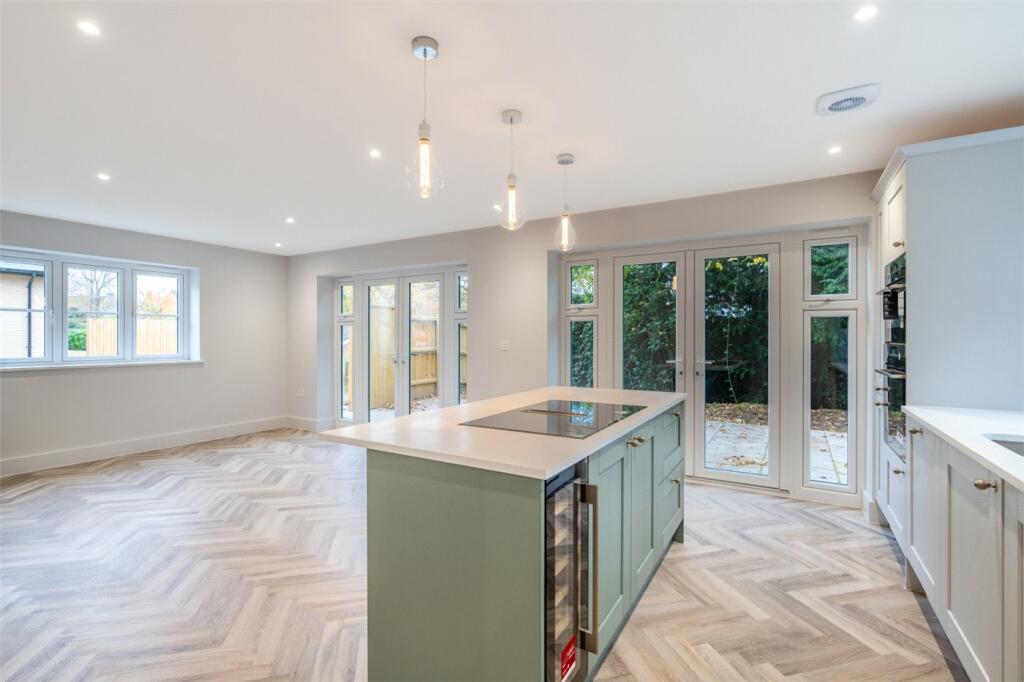 Additional property image - Rowlands Hill, Wimborne, Dorset, BH21