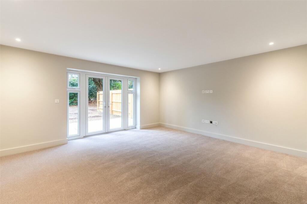 Additional property image - Rowlands Hill, Wimborne, Dorset, BH21