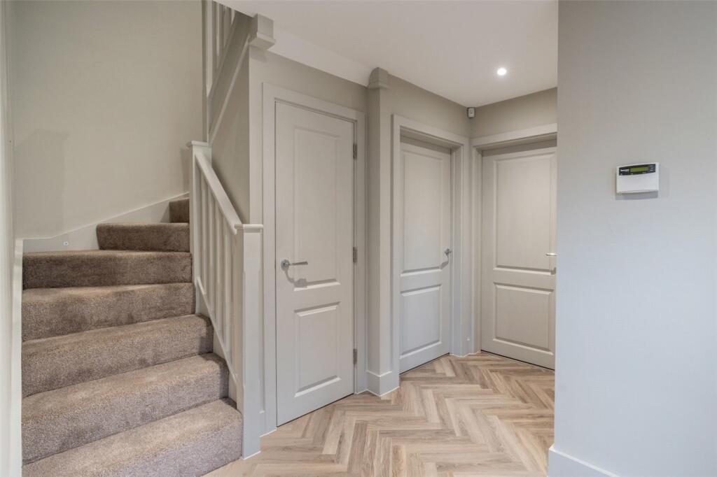 Additional property image - Rowlands Hill, Wimborne, Dorset, BH21