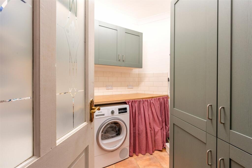 Additional property image - New Borough, Wimborne, Dorset, BH21