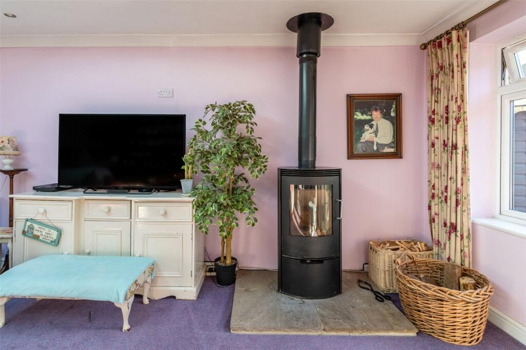 Additional property image - New Borough, Wimborne, Dorset, BH21
