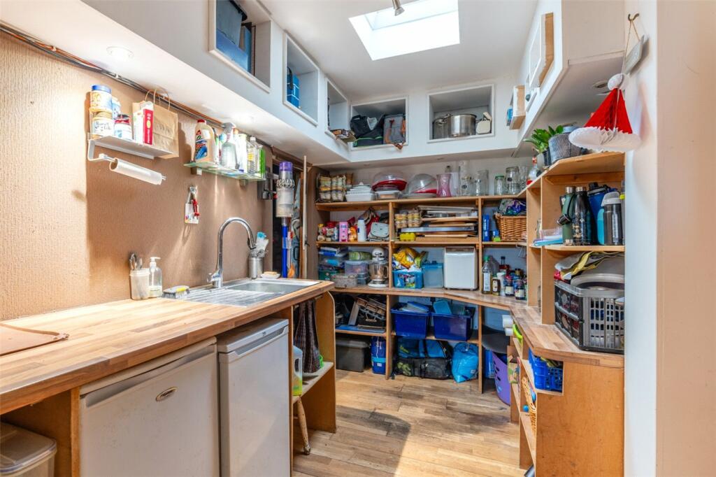 Additional property image - Horton, Wimborne, Dorset, BH21