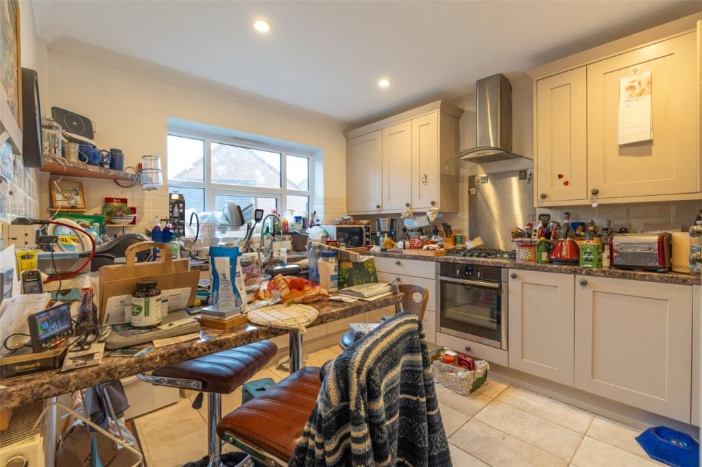 Additional property image - Farmers Walk, Wimborne, Dorset, BH21