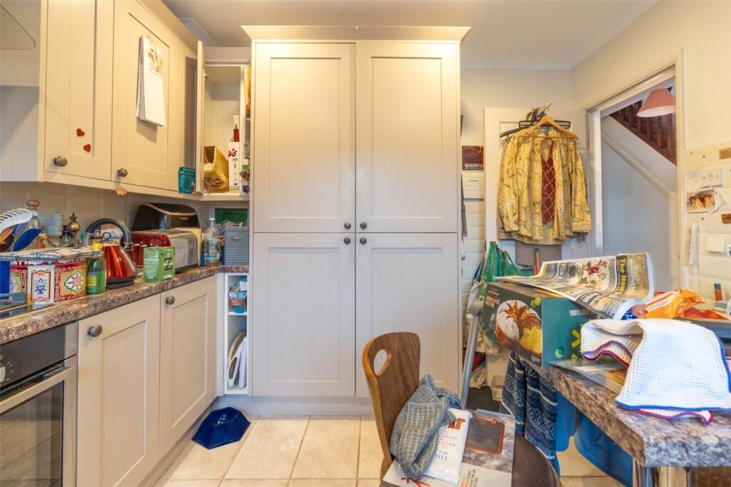 Additional property image - Farmers Walk, Wimborne, Dorset, BH21