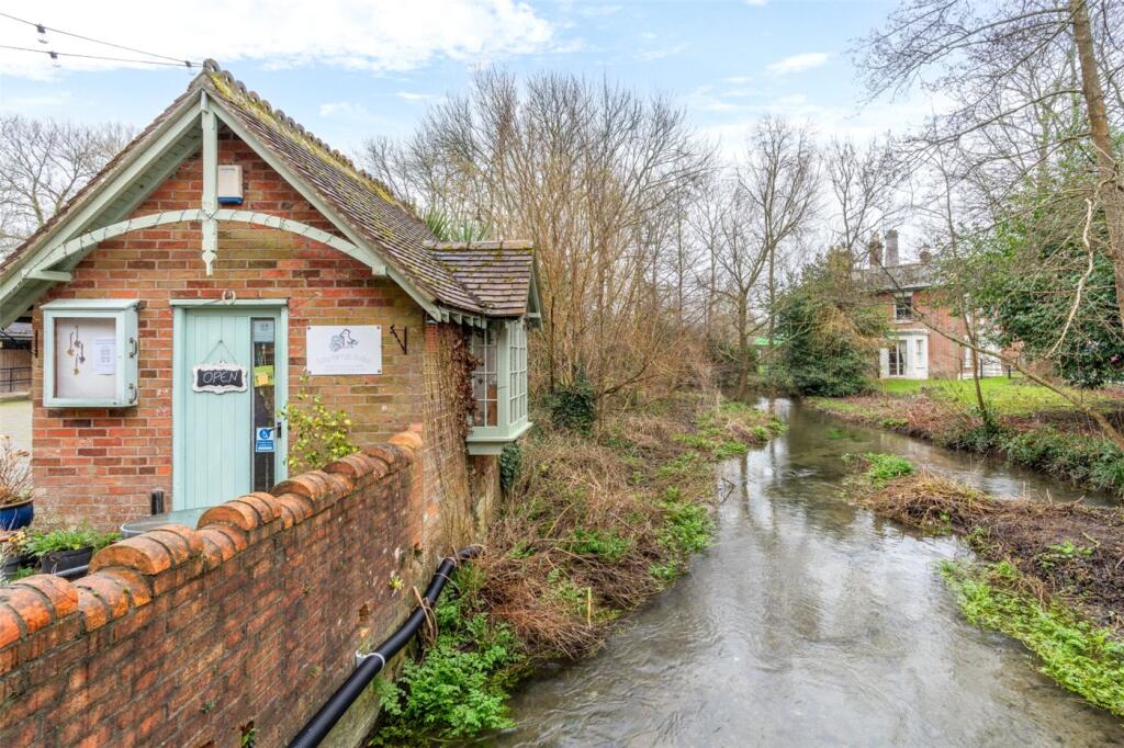 Additional property image - Farmers Walk, Wimborne, Dorset, BH21