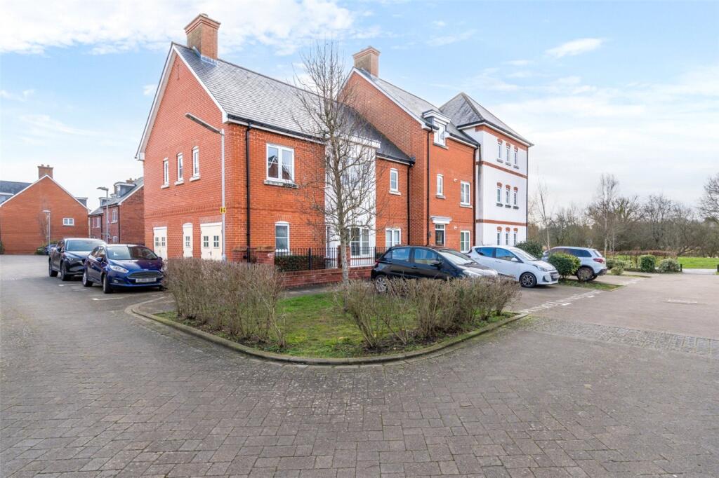 Additional property image - Ryan Way, Wimborne, Dorset, BH21