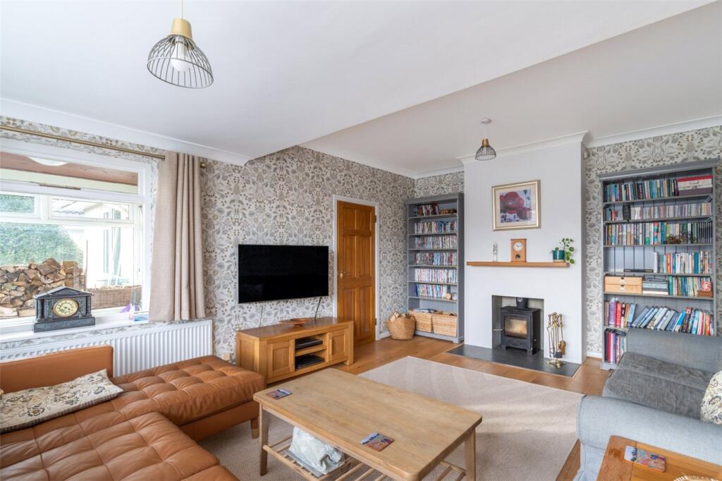 Additional property image - Hayes Lane, Colehill, Wimborne, Dorset, BH21