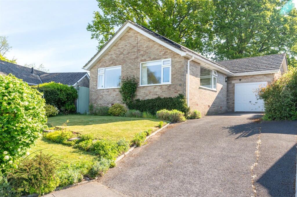Main image of property: Glendale Close, Wimborne, Dorset, BH21