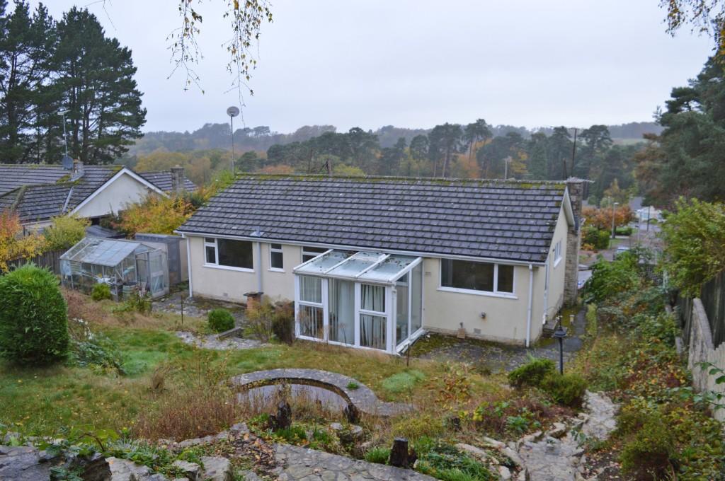 3 bedroom detached bungalow for sale in 4 Woodleaze Close, Broadstone, Dorset, BH18 8BN, BH18