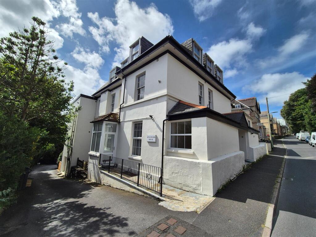 Main image of property: Kingswood House, Ilfracombe