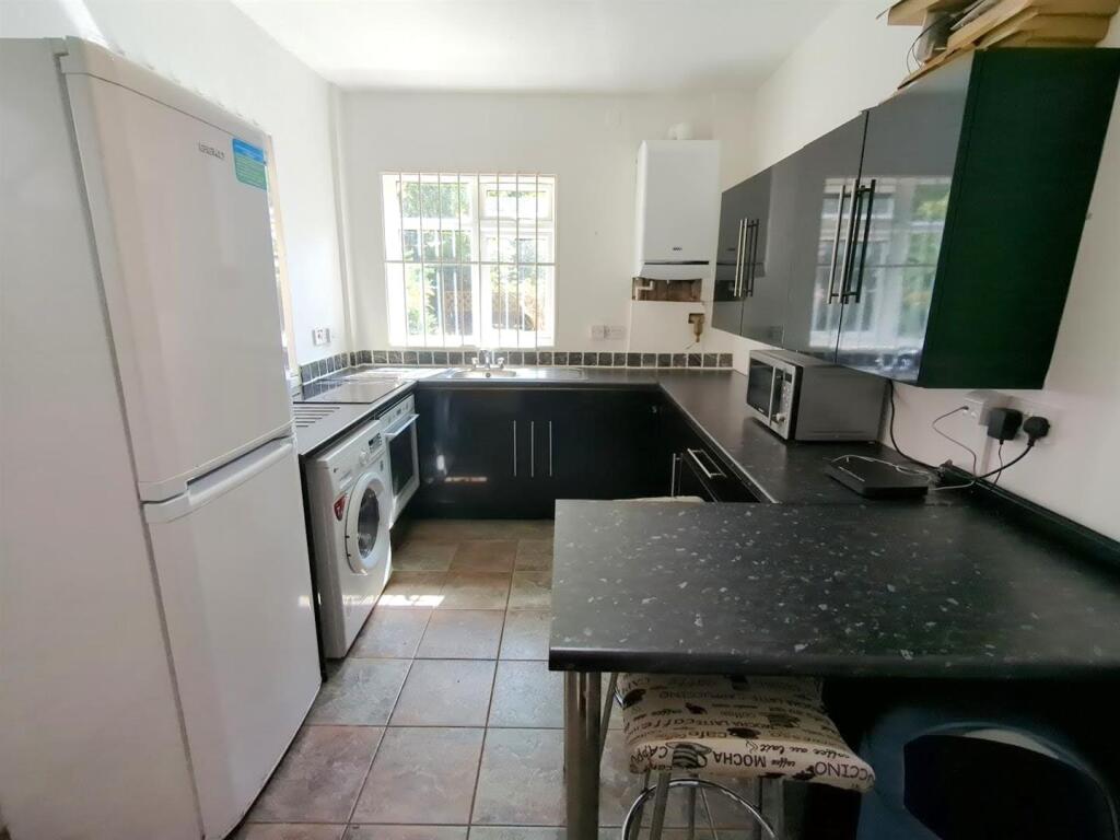 Main image of property: 36 Shrewsbury Road