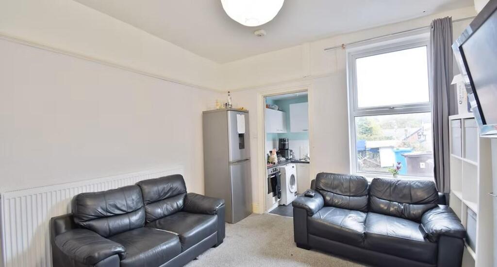 Main image of property: 66 Hands Road, Sheffield