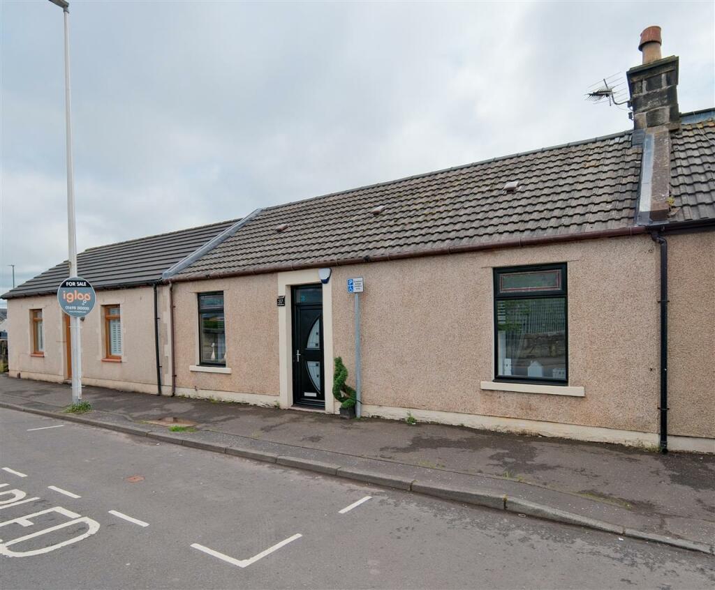 3 bedroom bungalow for sale in Mcneil Street, Larkhall, ML9