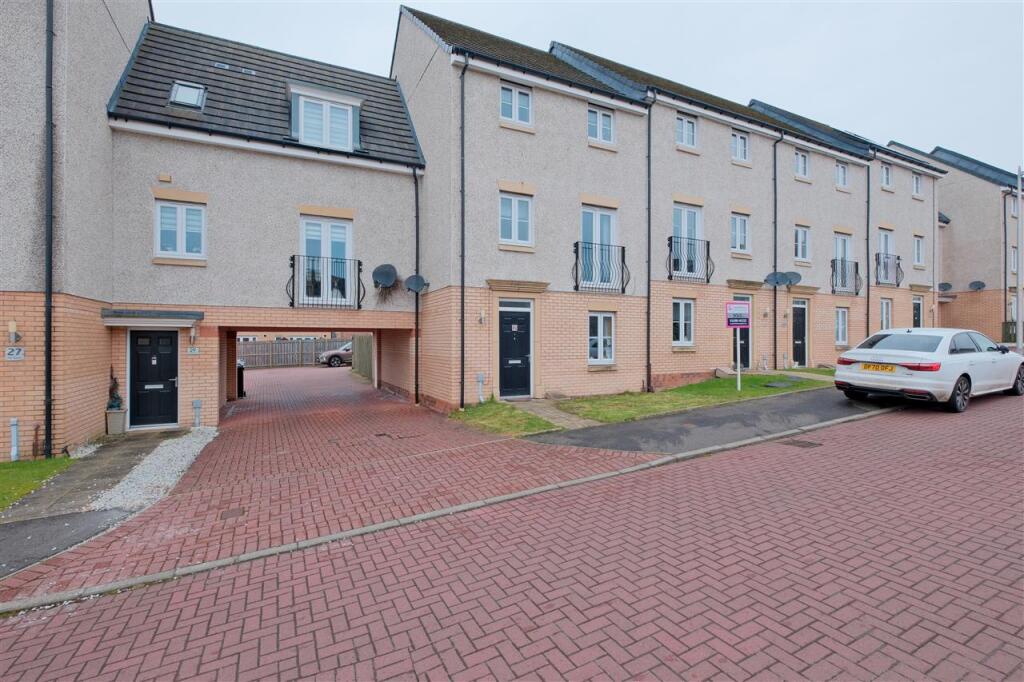 Main image of property: Hoy Gardens, Ravenscraig, Motherwell